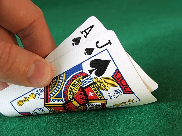 Panduan Lengkap: Peraturan dan Cara Bermain Blackjack untuk Pemula